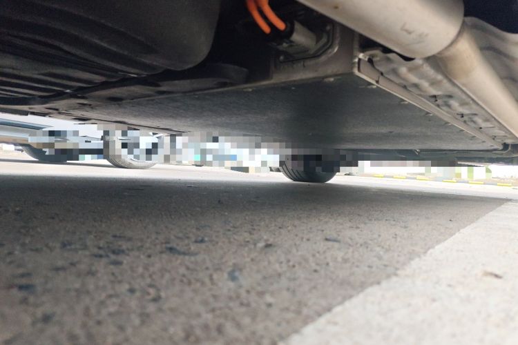 Used BYD Tang L 2025 DM 175KM Drone Player Edition Chassis Rear Right