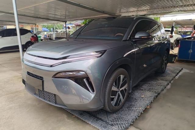 Used BYD Tang L 2025 DM 215KM LiDAR Flagship Model