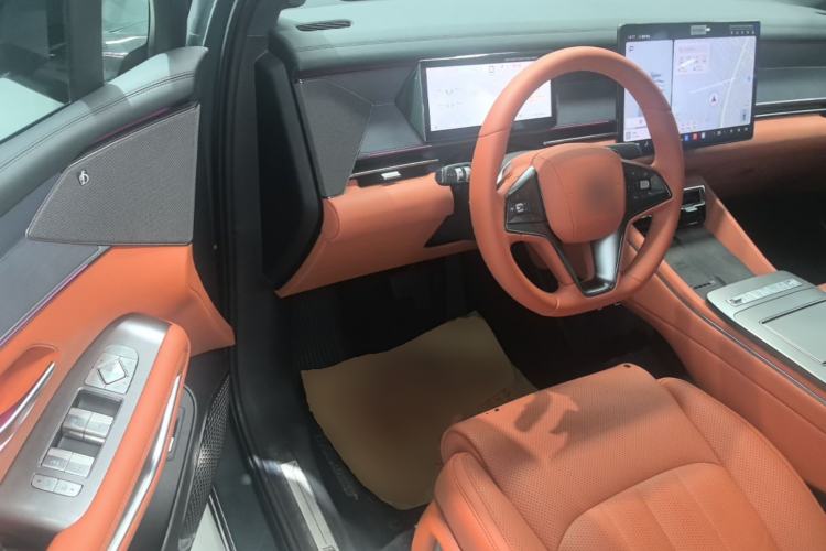 Used BYD Tang L 2025 DM 175KM Drone Player Edition Driver Seat