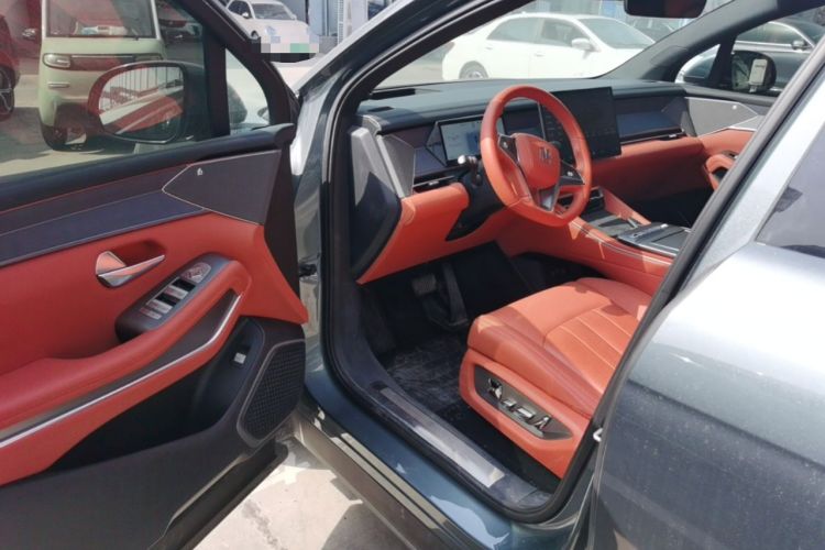 Used BYD Tang L 2025 DM 175KM Drone Player Edition Driver Seat