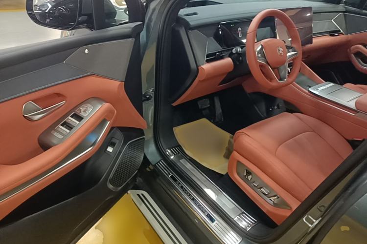Used BYD Tang L 2025 EV 670KM LiDAR Flagship Version Driver Seat