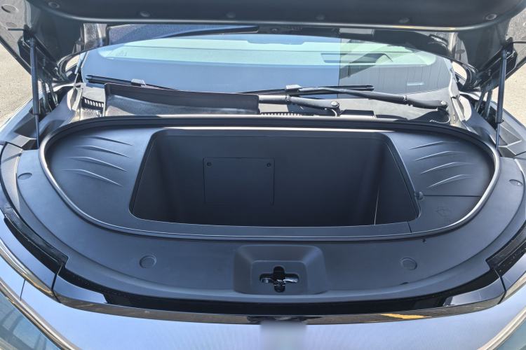 Used BYD Tang L 2025 EV 670KM LiDAR Flagship Version Engine Bay