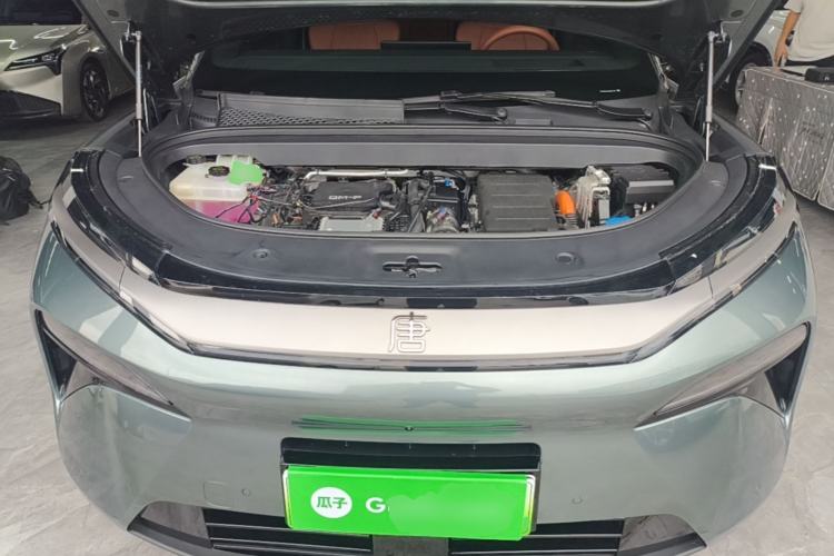Used BYD Tang L 2025 DM 175KM Drone Player Edition Engine Bay