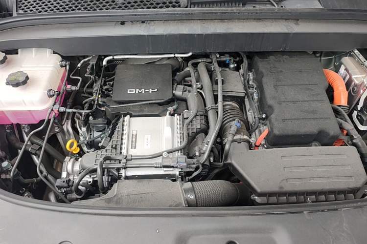 Used BYD Tang L 2025 DM 175KM Drone Player Edition Engine Bay