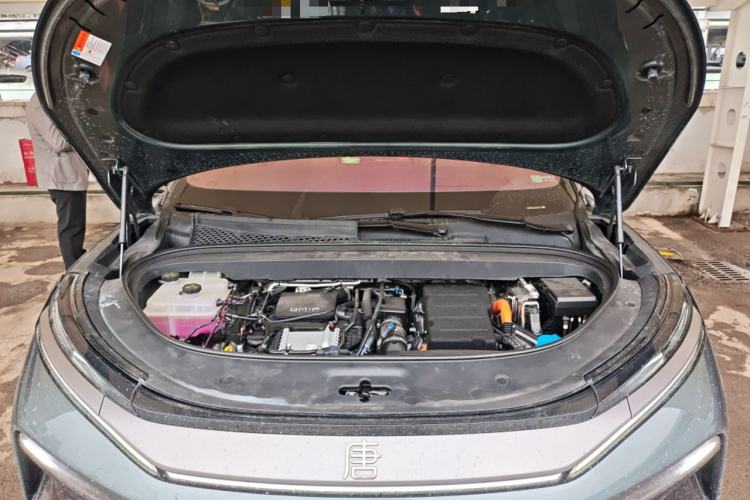 Used BYD Tang L 2025 DM 175KM Drone Player Edition Engine Bay