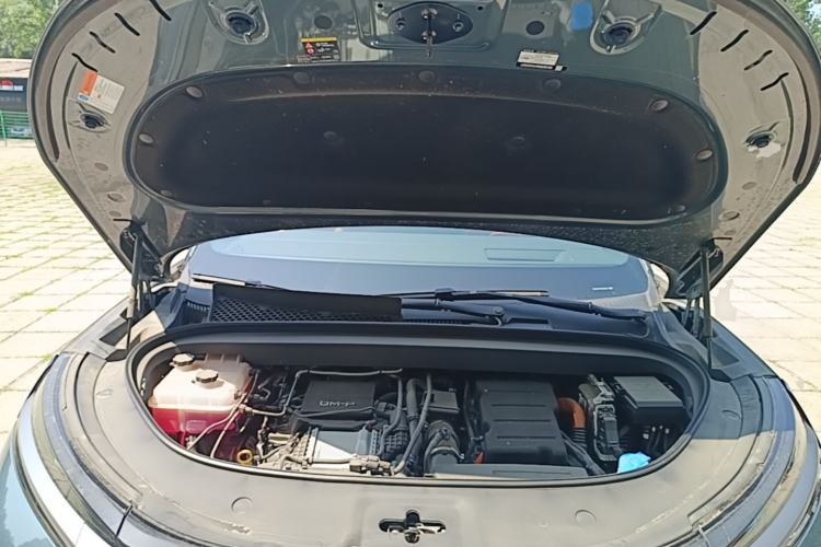 Used BYD Tang L 2025 DM 175KM Drone Player Edition Engine Bay