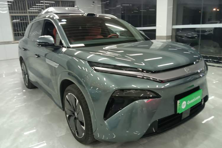 Used BYD Tang L 2025 DM 175KM Drone Player Edition Exterior 2