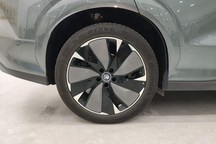 Used BYD Tang L 2025 DM 175KM Drone Player Edition Exterior 5