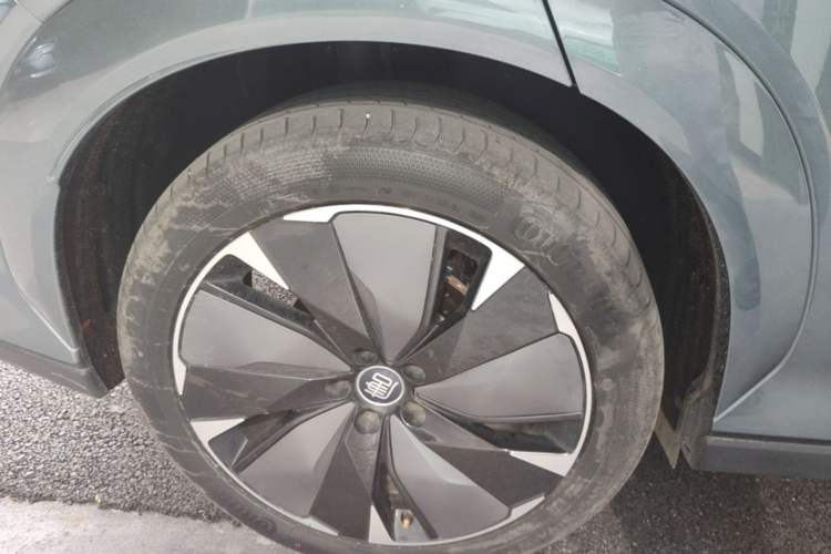 Used BYD Tang L 2025 DM 175KM Drone Player Edition Exterior 5