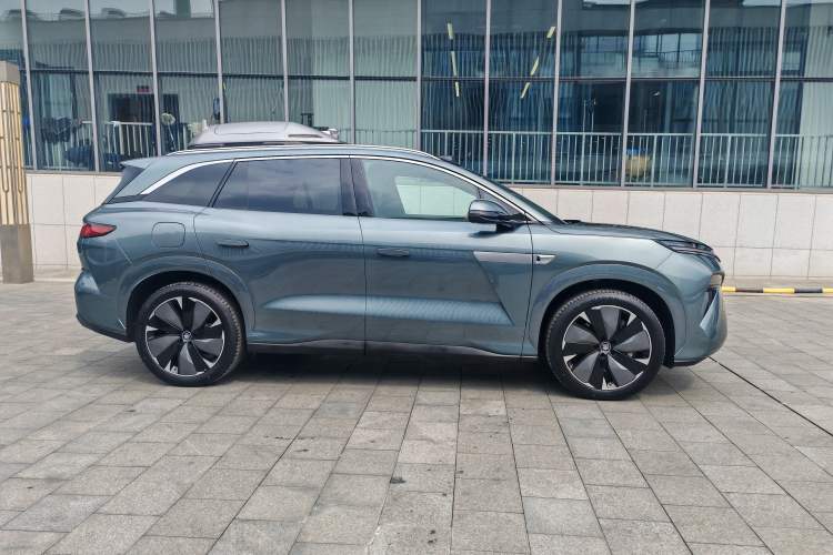 Used BYD Tang L 2025 DM 175KM Drone Player Edition Exterior 6