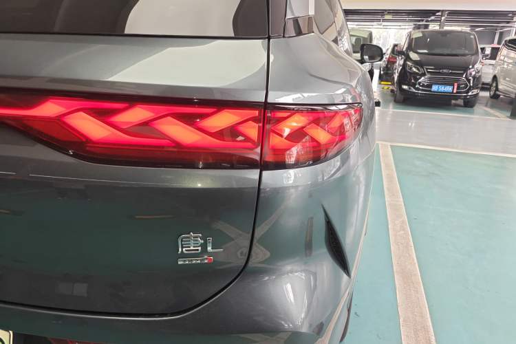 Used BYD Tang L 2025 DM 175KM Drone Player Edition Exterior 6