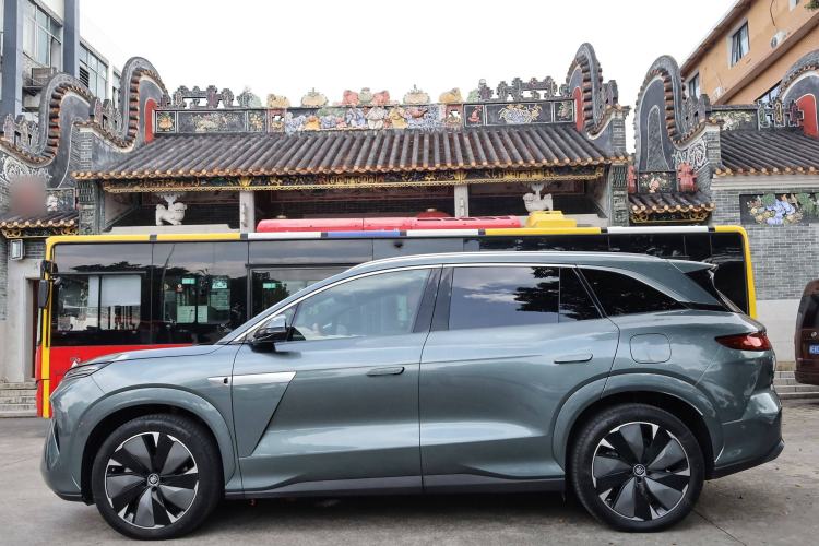 Used BYD Tang L 2025 EV 600KM All-Wheel-Drive LiDAR Flagship Model Exterior 6