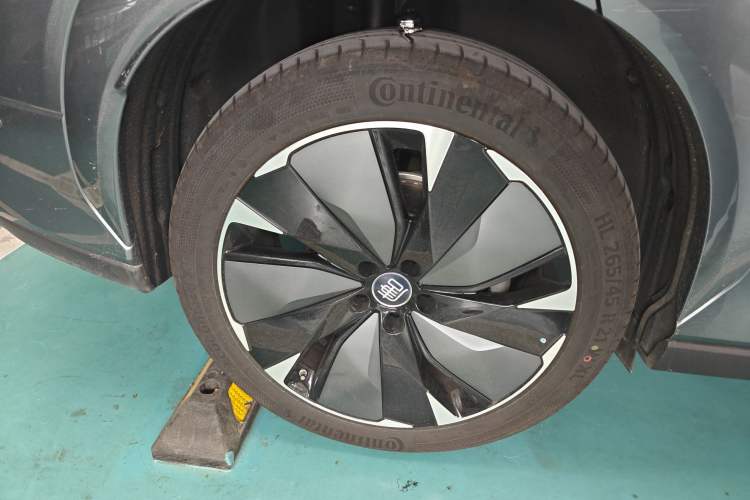 Used BYD Tang L 2025 DM 175KM Drone Player Edition Exterior 8