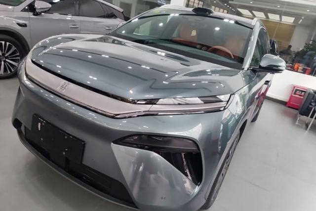 Used BYD Tang L 2025 EV 600KM All-Wheel-Drive LiDAR Flagship Model