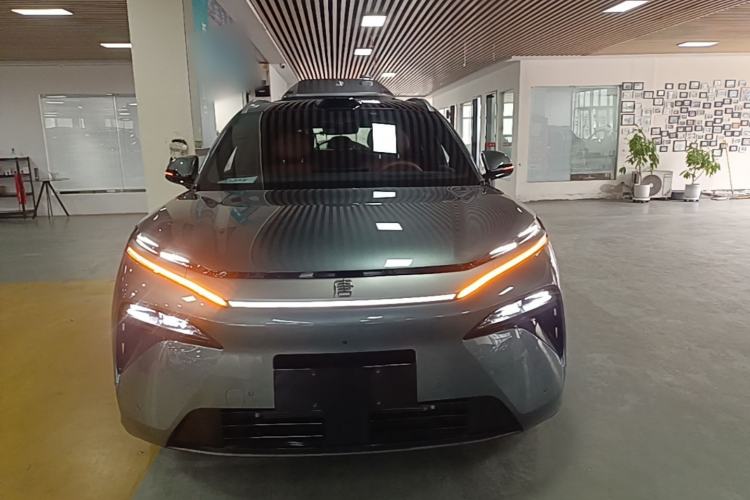 Used BYD Tang L 2025 DM 175KM Drone Player Edition Front