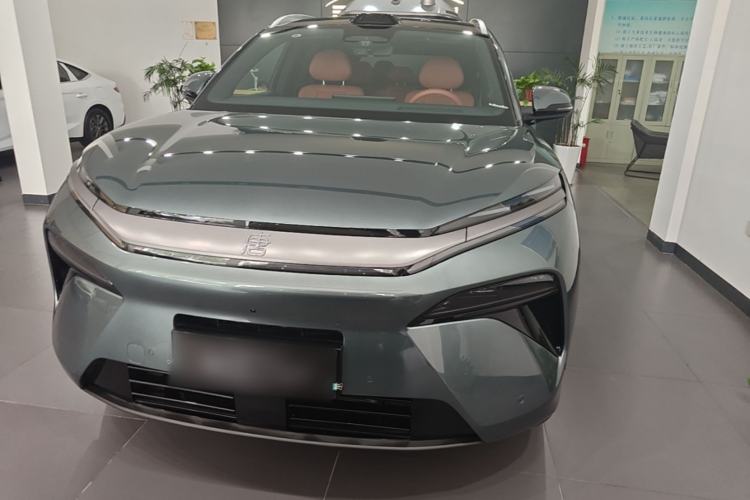 Used BYD Tang L 2025 DM 175KM Drone Player Edition Front