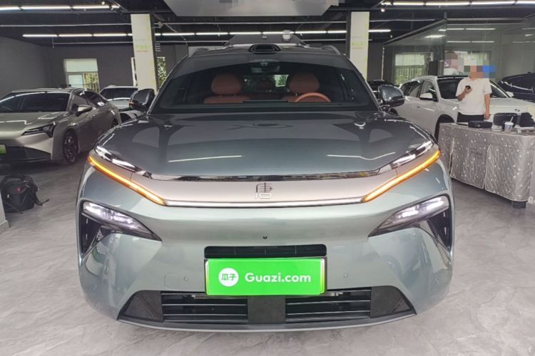 Used BYD Tang L 2025 DM 175KM Drone Player Edition Front