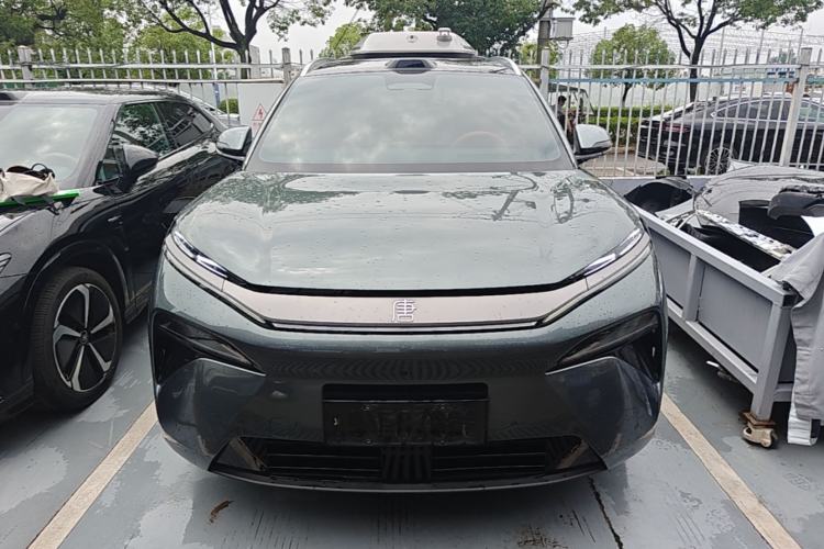 Used BYD Tang L 2025 DM 175KM Drone Player Edition Front