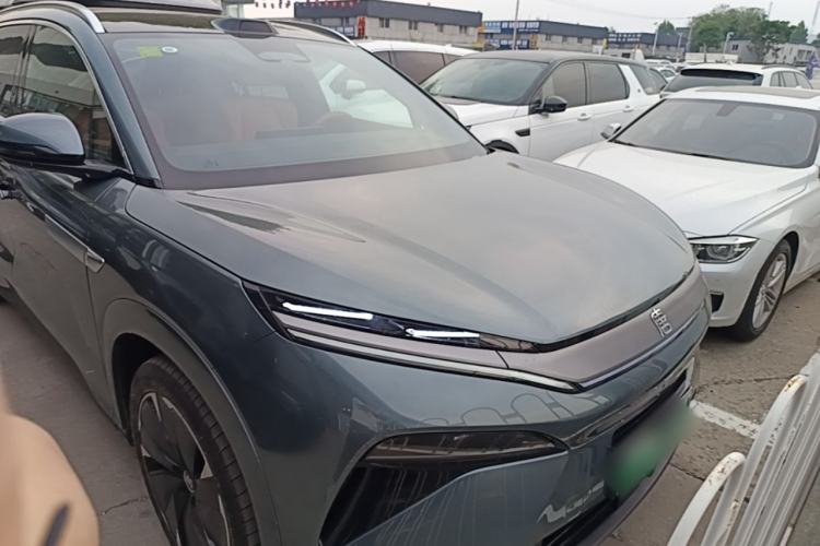 Used BYD Tang L 2025 DM 175KM Drone Player Edition Front