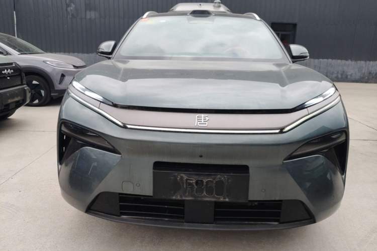 Used BYD Tang L 2025 DM 175KM Drone Player Edition Front