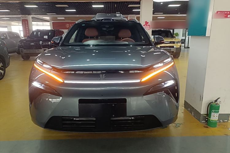 Used BYD Tang L 2025 DM 175KM Drone Player Edition Front