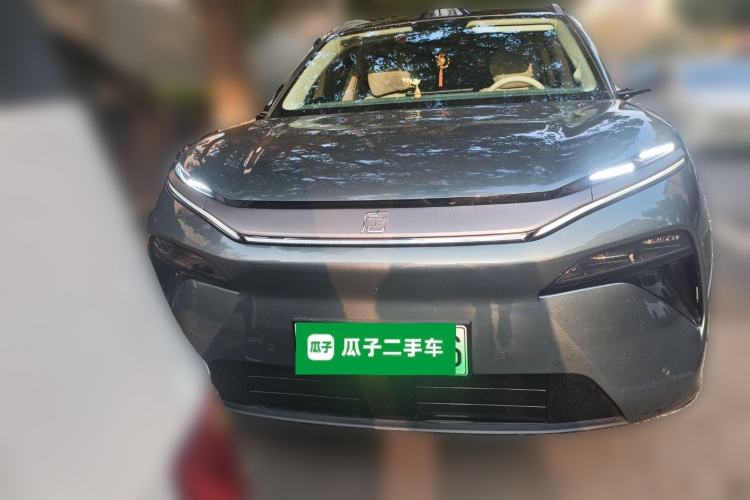 Used BYD Tang L 2025 EV with 670 km Range LiDAR and Premium Features Front
