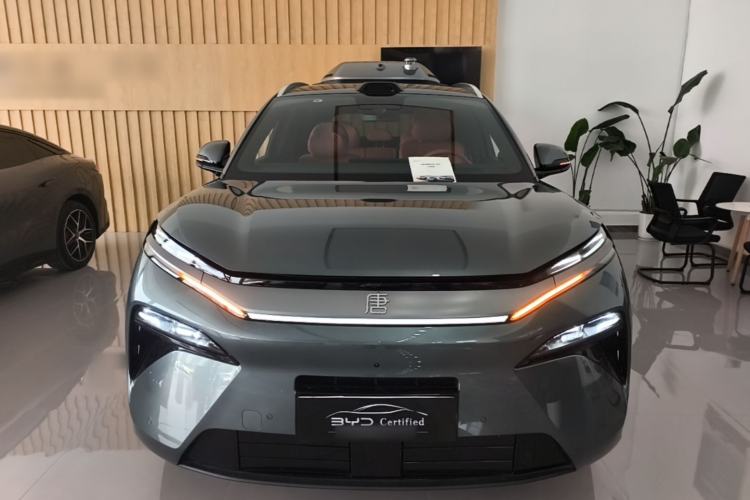Used BYD Tang L 2025 DM 175KM Drone Player Edition Front