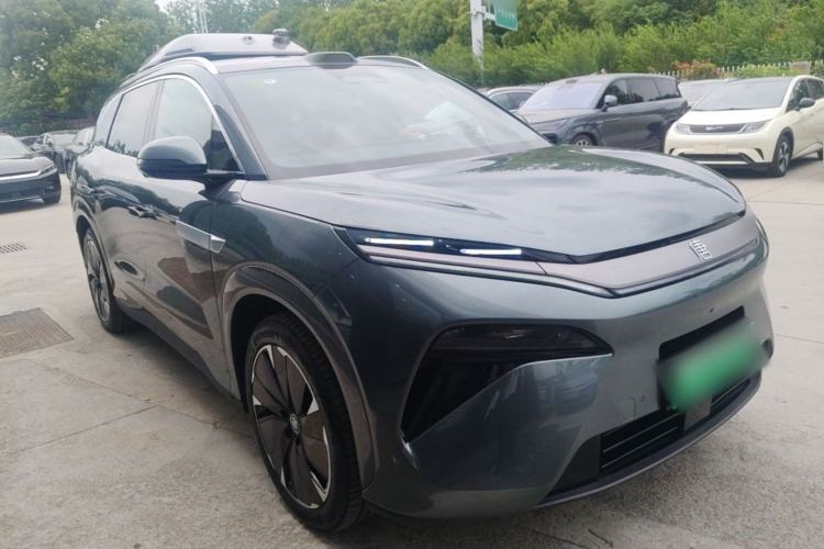 Used BYD Tang L 2025 DM 175KM Drone Player Edition Front Right 45 Deg