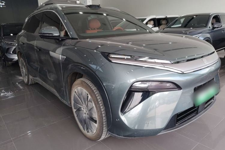 Used BYD Tang L 2025 DM 175KM Drone Player Edition Front Right 45 Deg