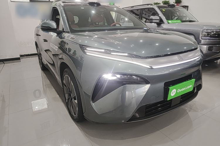 Used BYD Tang L 2025 DM 175KM Drone Player Edition Front Right 45 Deg