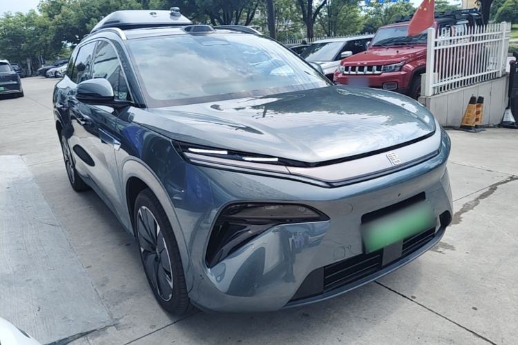 Used BYD Tang L 2025 DM 175KM Drone Player Edition Front Right 45 Deg