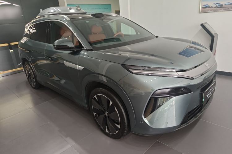 Used BYD Tang L 2025 DM 175KM Drone Player Edition Front Right 45 Deg
