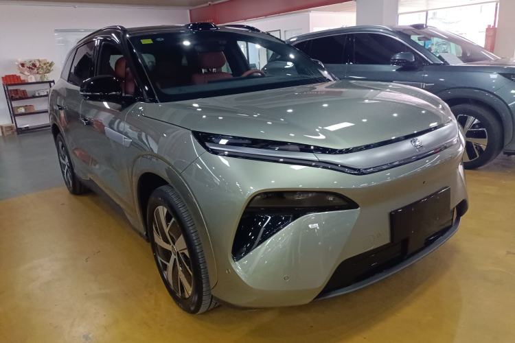 Used BYD Tang L 2025 EV 670KM LiDAR Flagship Version Front Right 45 Deg