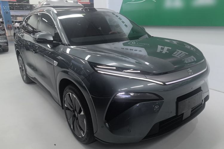 Used BYD Tang L 2025 DM 175KM Drone Player Edition Front Right 45 Deg