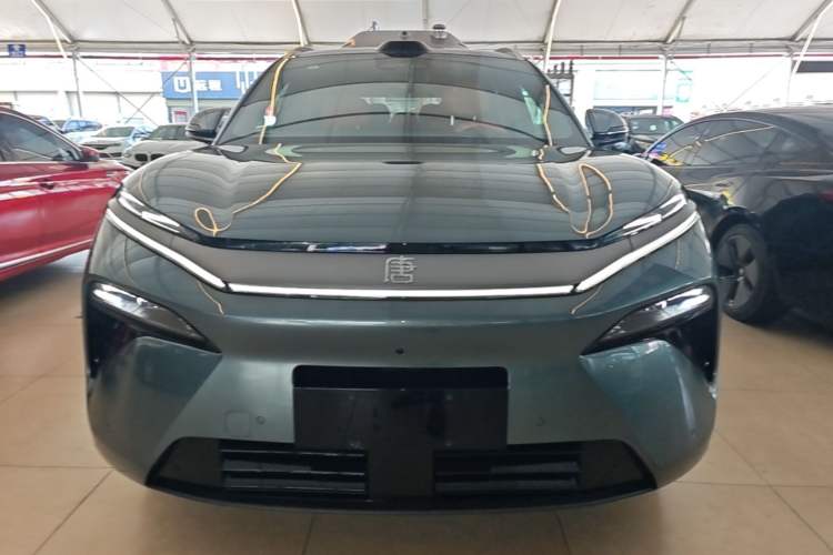 Used BYD Tang L 2025 DM 175KM Drone Player Edition Front