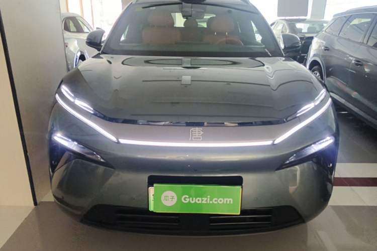 Used BYD Tang L 2025 DM 175KM Drone Player Edition Front