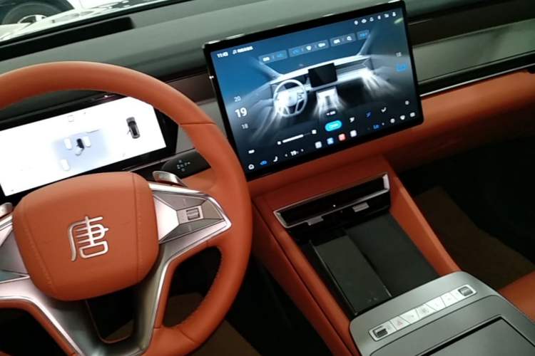 Used BYD Tang L 2025 DM 200KM Four-Wheel Drive LiDAR Flagship Model Gear Lever