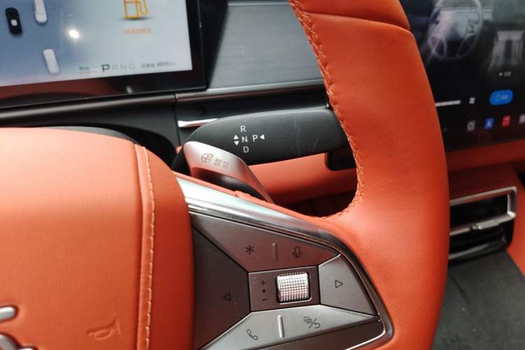 Used BYD Tang L 2025 DM 175KM Drone Player Edition Gear Lever