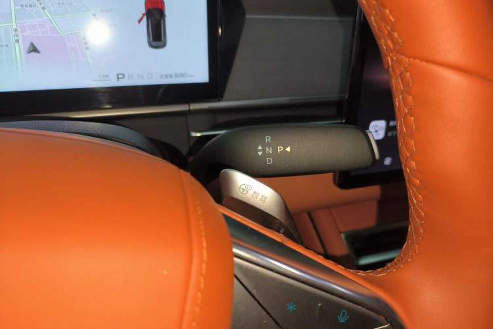 Used BYD Tang L 2025 DM 175KM Drone Player Edition Gear Lever