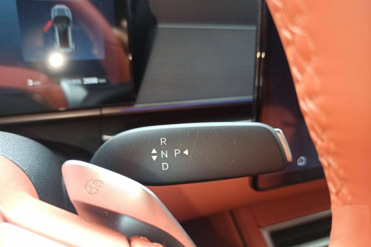 Used BYD Tang L 2025 EV 600KM All-Wheel-Drive LiDAR Flagship Model Gear Lever