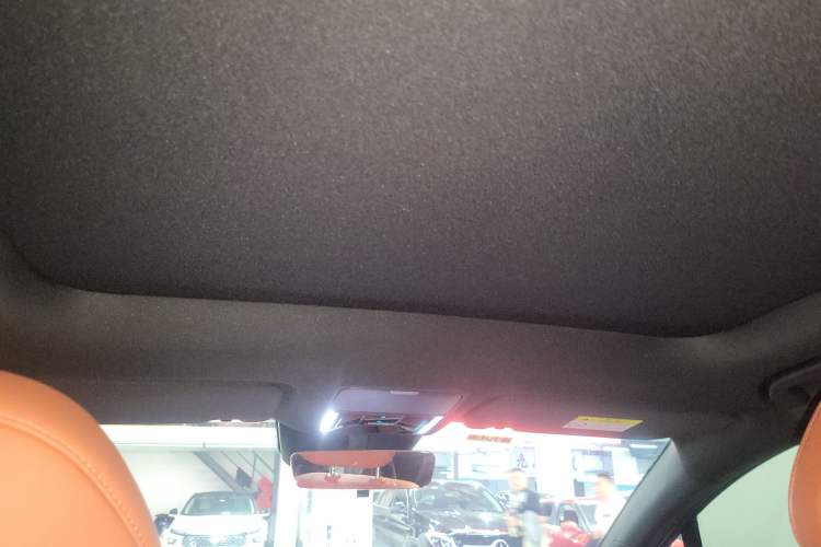 Used BYD Tang L 2025 DM 215KM LiDAR Flagship Model Headliner