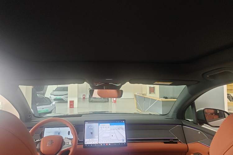 Used BYD Tang L 2025 DM 175KM Drone Player Edition Headliner