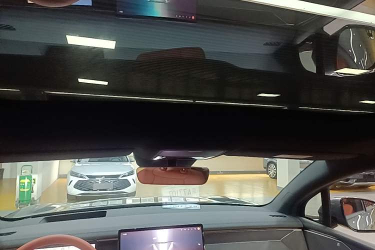 Used BYD Tang L 2025 EV 670KM LiDAR Flagship Version Headliner
