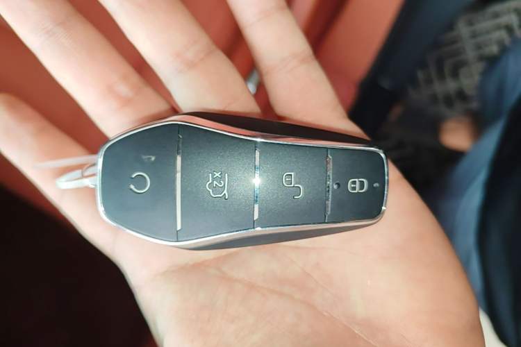 Used BYD Tang L 2025 DM 215KM LiDAR Flagship Model Interior 1