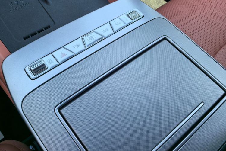 Used BYD Tang L 2025 EV 670KM LiDAR Flagship Version Interior 10
