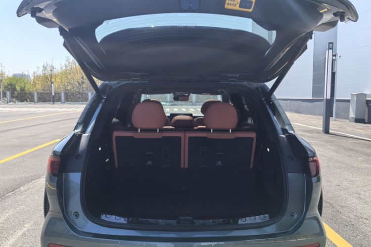 Used BYD Tang L 2025 EV 670KM LiDAR Flagship Version Interior 11