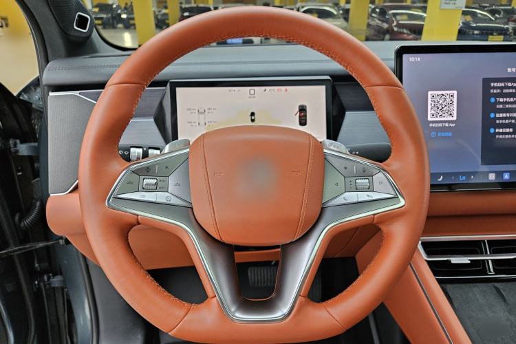Used BYD Tang L 2025 DM 175KM Drone Player Edition Interior 2