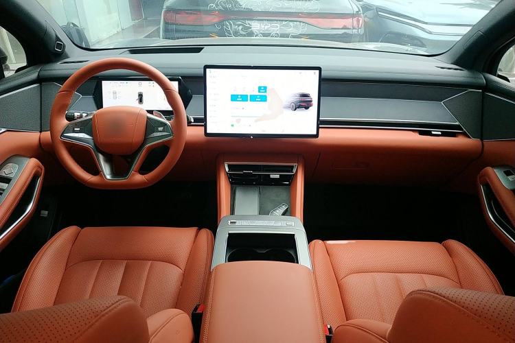 Used BYD Tang L 2025 EV 600KM All-Wheel-Drive LiDAR Flagship Model Interior 2