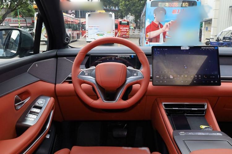 Used BYD Tang L 2025 EV 600KM All-Wheel-Drive LiDAR Flagship Model Interior 2