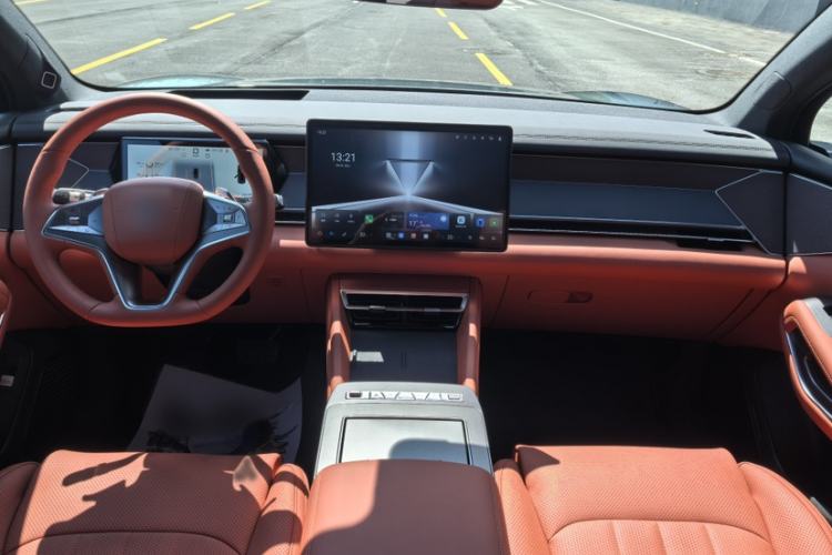 Used BYD Tang L 2025 EV 670KM LiDAR Flagship Version Interior 7